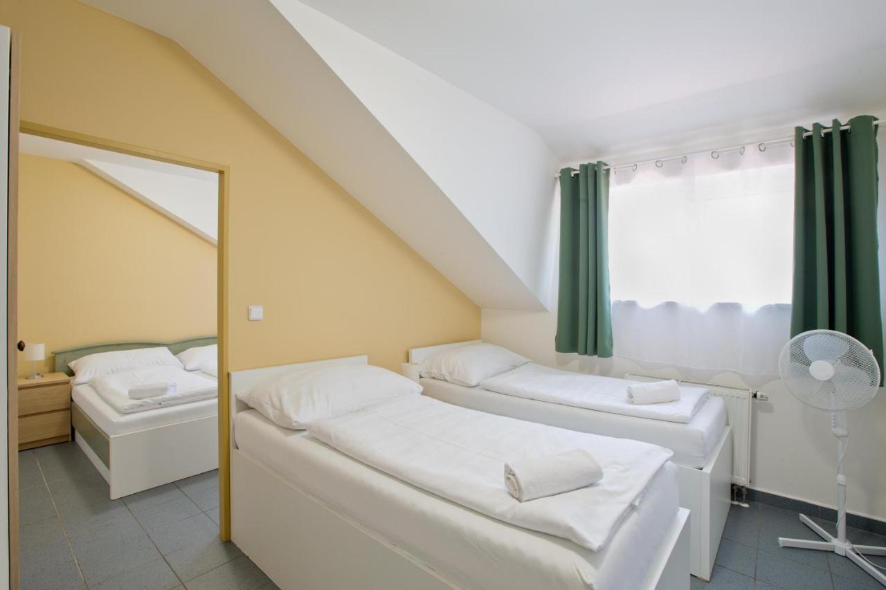 Sindlovska Krcma Hotel Ceske Budejovice Exterior foto